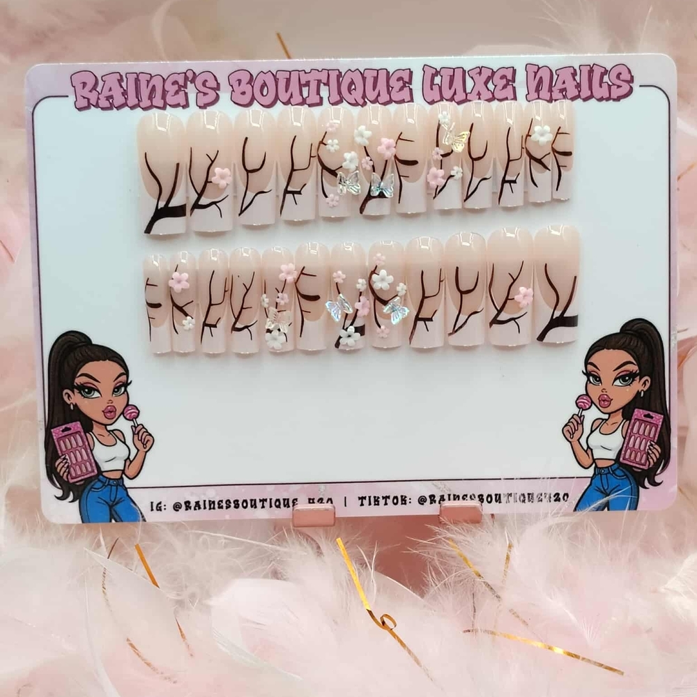 - Pink and White Press-On Nails